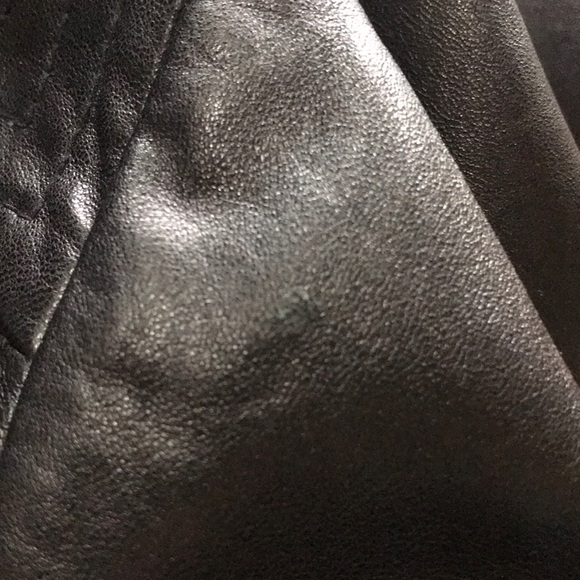 Ladies Kenneth Cole Black Leather Jacket-size small - Picture 8 of 8